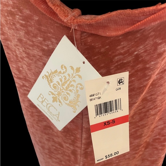 Becca - Picture 4 of 4